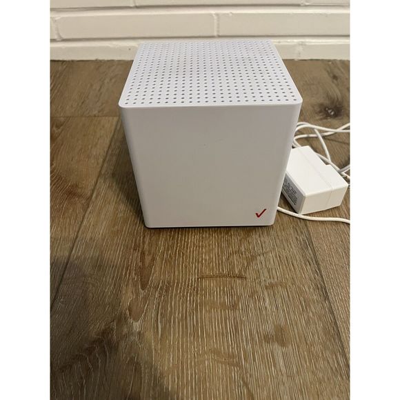 Verizon 5G LTE Internet Gateway Home Router Wi-Fi Hotspot White Used - Picture 1 of 5